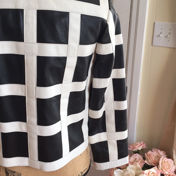 CARLISLE • Gorgeous HIGHRISE Leather Jacket $1395 Retail - Picture 12 of 16